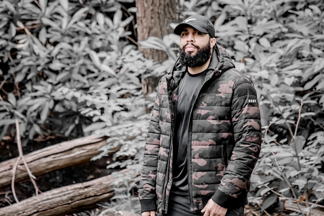 Natural framing in photography